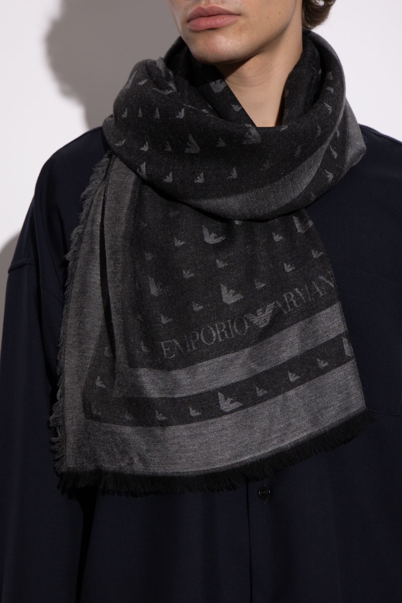 Grey Scarf with logo Emporio Armani - Vitkac AS
